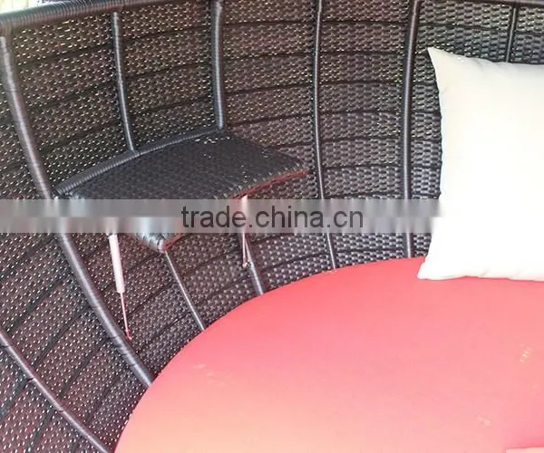Special Design Rattan Furniture Rotatable Black Apple Sunbed photo-5