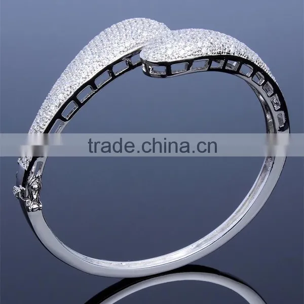 Bestseller Micro Pave Setting Wedding Clear Cubic Zircon Stones Women Bangle photo-5
