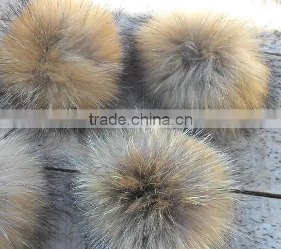 Factory Price Real Raccoon Fur Pompoms photo-3