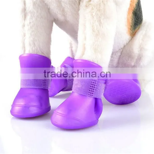 Pet Apparel & Accessories Rubber Waterproof Dog Shoes for Winter