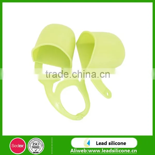 Creative Saving-space Silicone Double Groove Wall Hang Bags photo-2