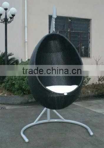 2017 EGG STYLE Outdoor Furniture Rattan Hanging Egg Shaped Chair