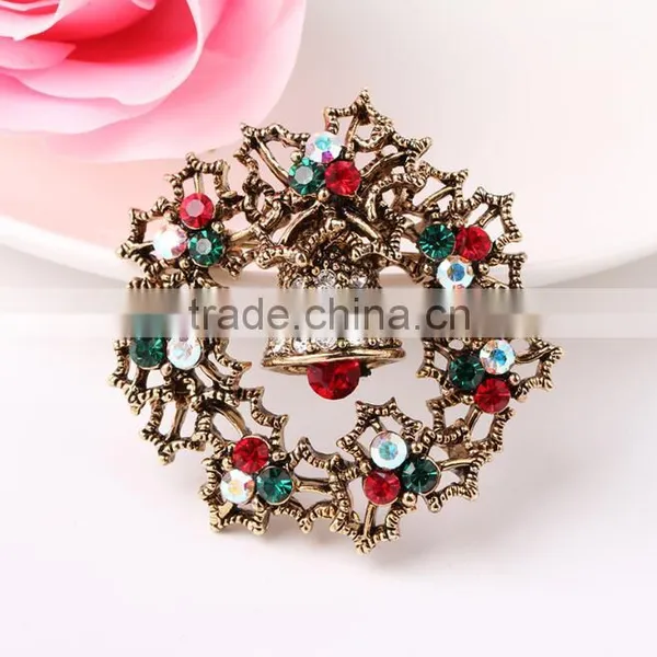 Zm53214a Christmas Wreath Crystal Brooch Moq 10 Pieces Christmas Gift Brooches photo-2