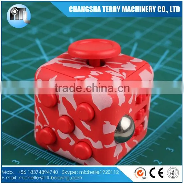 Camouflage Magic Silicone Fidget Cube for Gifts and Stress Relief photo-3