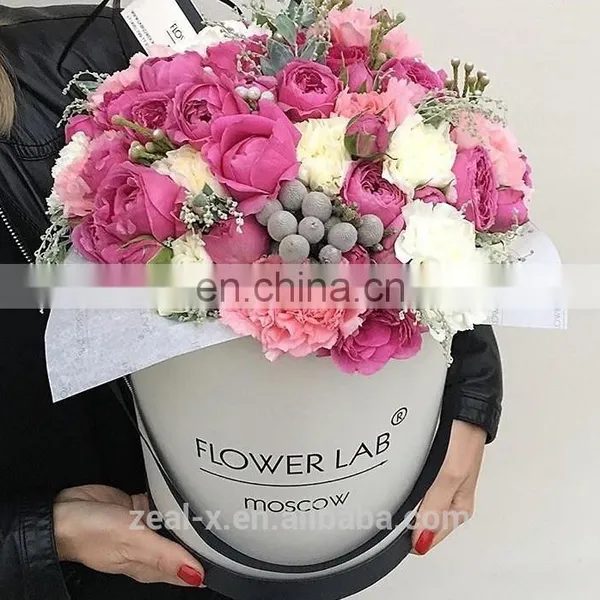 Beautiful Glossy Round Gift Box for Flower Display at Home photo-3