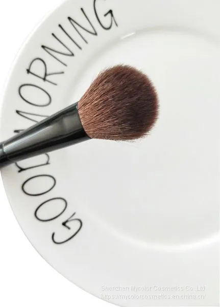 Factory Customized New High Quality XGF Wool Hair Portable Makeup Brush Powder Brush Foundation Brush OEM Blush Brush photo-2