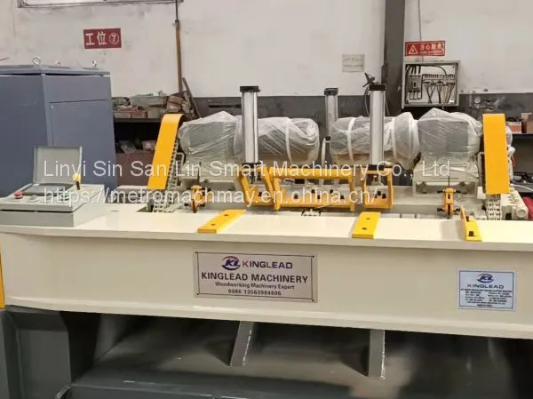Plywood Economical Veneer Rotary Peeling Clipping Lathe Machine With Servo Motor photo-2
