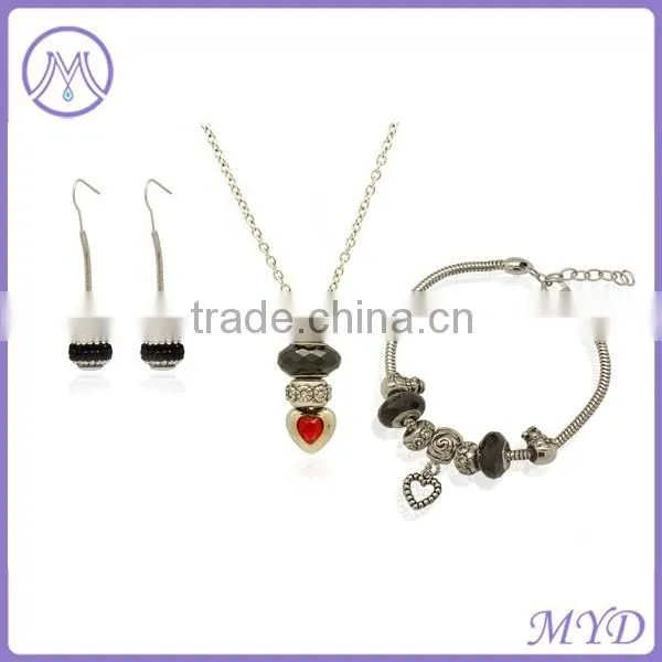 Elegant Personalized Ladybug Bracelet Enamel Jewelry Set photo-2