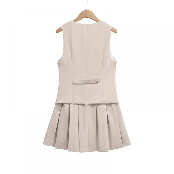 Fashionable European and American Design, Versatile Pleated Striped Vest Style photo-2