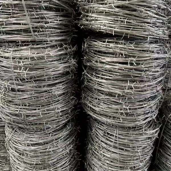 PVC Coated Barbed Wire Mesh With 15mm-30mm Barbed Length for Fencing photo-5