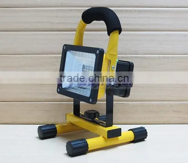 AC 90-240V 30W Die-casting Aluminum Rechargeable LED Flood Light Outdoor photo-4