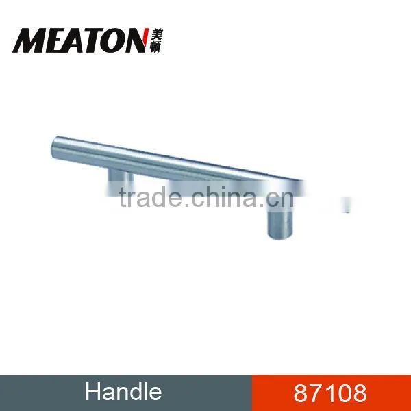 Kitchen Door Knobs and Pulls