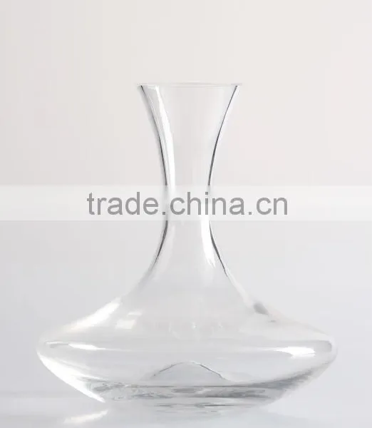 Elegant Art Glass Clear Handle Wine Port Sherry Decanter Carafe