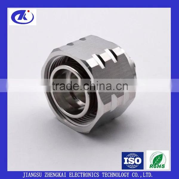4.3-10 Male Rigtht Angle Clamp Connector for RG141 Cable photo-2