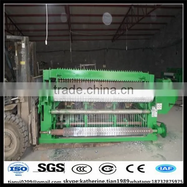 Automatic Welded Wire Mesh Machine on Hot Sale Wire Mesh Welding Roll Machine Supplier photo-5