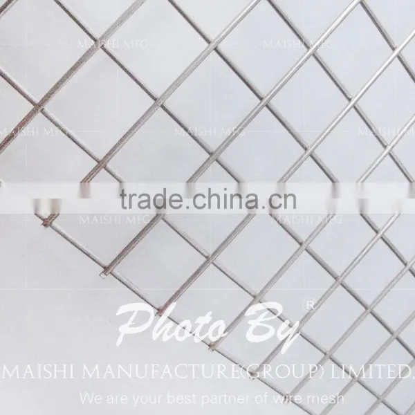 Stainless Steel Welded Wire Fence photo-2