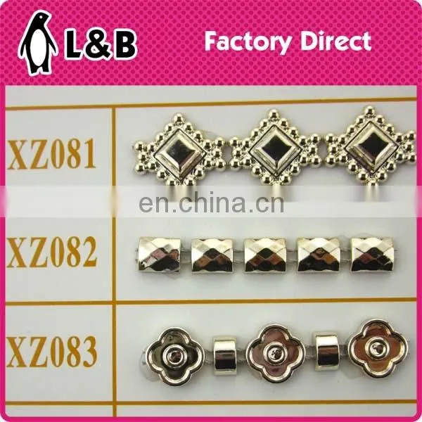 Wholesale Rhinstone Gold Plastic Trim Banding Plastic Wedding Dress Flower Appliques photo-5