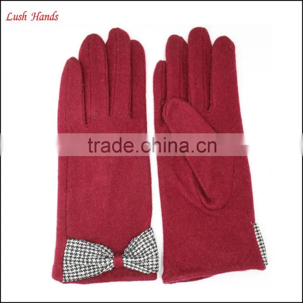 Lady's Red Spandex Velvet Warm Gloves With Supersoft Polyester Lining photo-2
