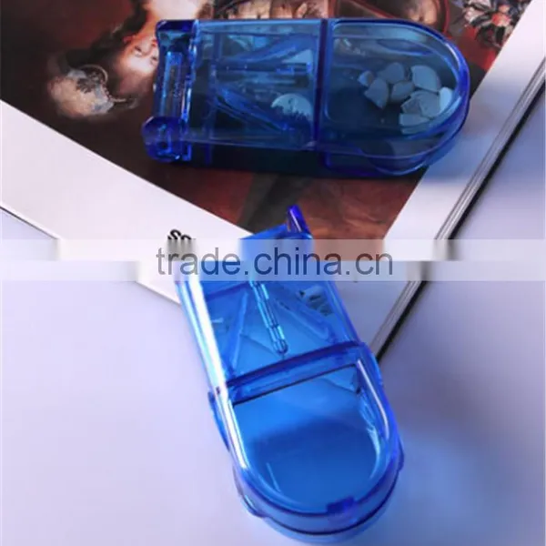 Colorful Plastic Pill Cutter and Crusher photo-3