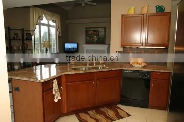 KITCHEN COUNTERTOP IN NEW VENETIAN GOLD