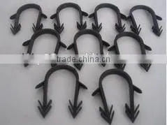 Plastic Heating Pipe Staples photo-3