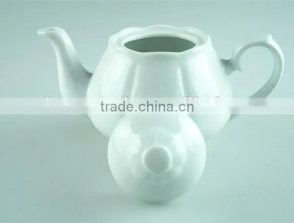 White Porcelain Teapot With Lid 750 ml Chaozhou Stock photo-4