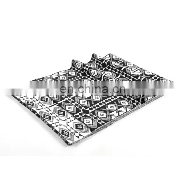 Fashion Knitted Jacquard Pattern High Quality Winter Knitted Scarf photo-3