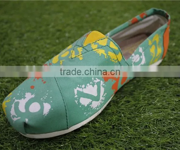 Abstract in the Printing Leisure Canvas Shoes photo-2