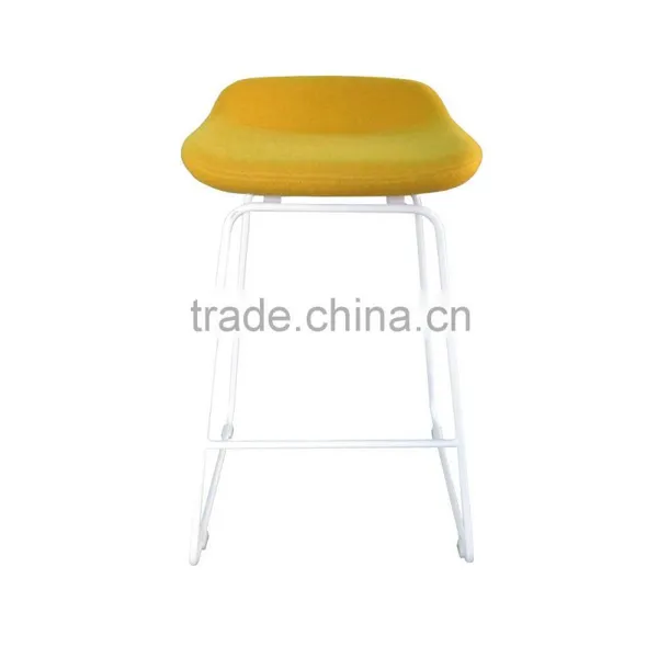 BS013 Swivel Bar Stool With Backrest photo-2