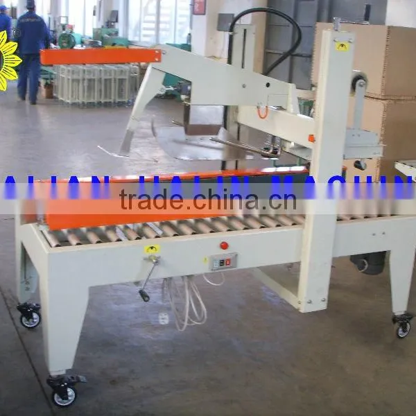 Semi-Automatic Flaps Folding And Side Belts Driven Sealer