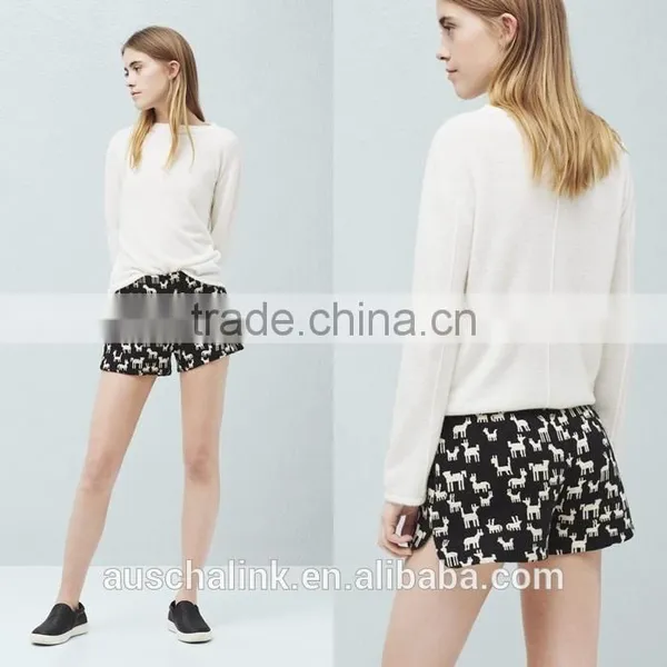 2016 Hot Sale Women Side Slit Cotton Jacquard Shorts Whoelsale photo-5
