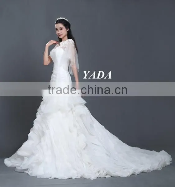 Latest Style Lace and Beaded Embroidery Plus Size Wedding Dress photo-4