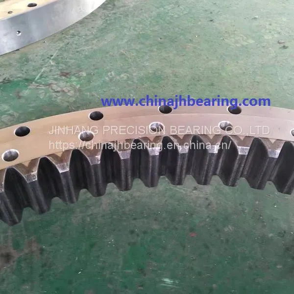 585DBS164Y Slewing Bearing 585x810x85mm Belong to Four Point Contact Ball Bearing With Internal Teeth photo-5