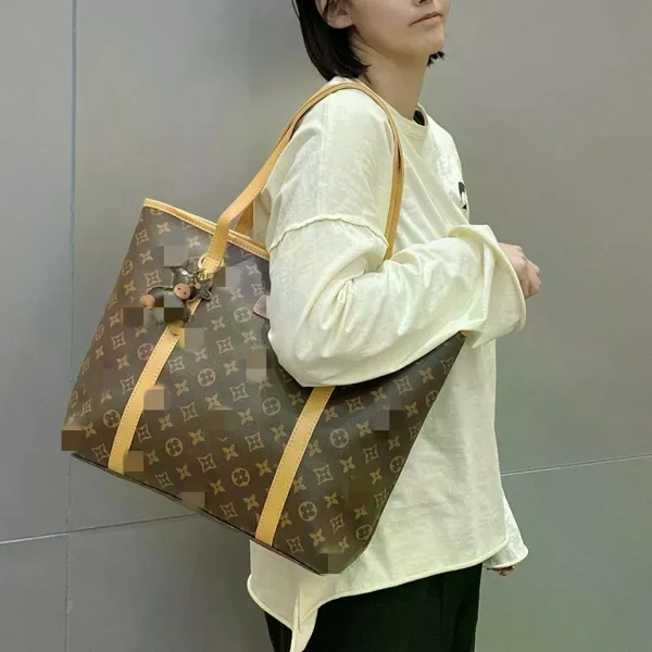 New Korean Style Crossbody Chest Bag for Women High-End Summer Versatile Shoulder Bag With Polyester PU Lining Wholesale photo-5