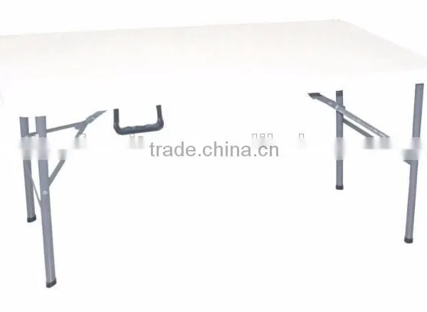 4ft picnic folding in half table