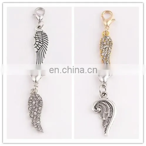 Custom Hollow Wing Keyring With Lobster Clasps Filigree Wing Key Holder Gold Wings Keychain photo-2