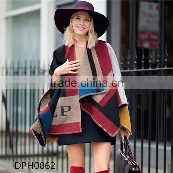 Ladies Fashion Colorful Warm Knitted Cardigan Sweater photo-2