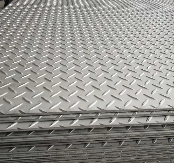 SS400 Ms Checkered Floor Carbon Q235B Hot Rolled Steel Plate Container Plate With Welding Bending Cutting Services 2mm-5mm photo-3