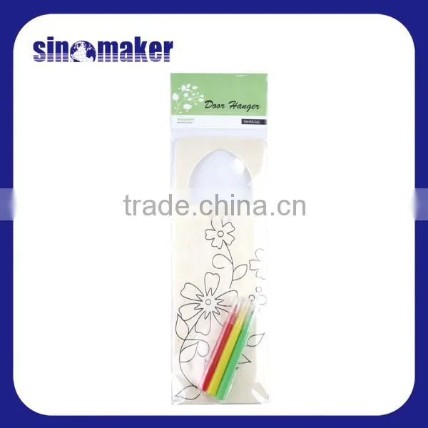 Wholesale Fashion and Fancy Decorative Wooden Door Hangers photo-2