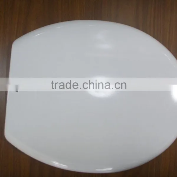 Urea Toilet Seat Cover With Soft Close Function Suitable for EU WC Pans photo-3