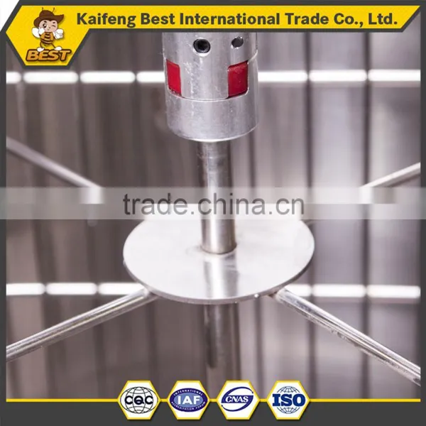 New Style 4 Frame Manual Honey Extractor photo-6