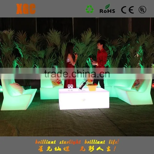 Rechargeable RGB High Fashion Led Light up Bar Table Design photo-5