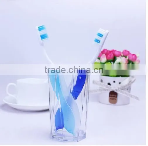 Good Quality Portable Hotel Travel Toothbrush Wholesale photo-3