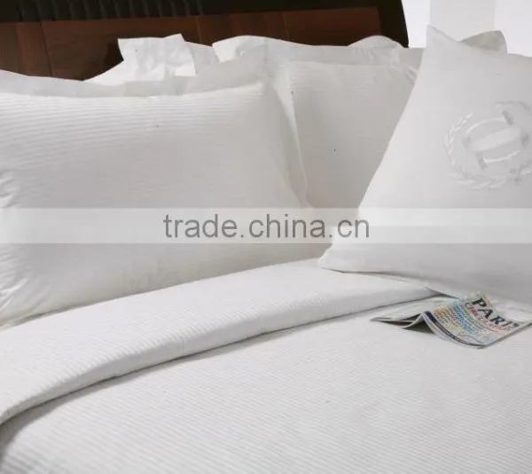 Comfortable Down & Feather Pillow