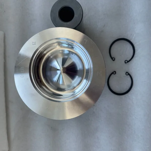 China Supplier Deutz Engine Parts Piston Kit 04501353 for Deutz BFM1013 and TCD 4L2013 Engine photo-4