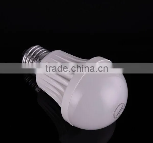 Hot Sale 9W Led E27 B22 Energy Saving Lamp 900lm WW DW CW Led Bulb photo-3