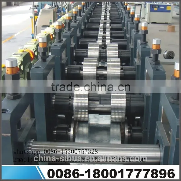 cz Purlin Machine Metal Roofing Roll Forming Machine Color Steel Tile Roll Forming Machin photo-4