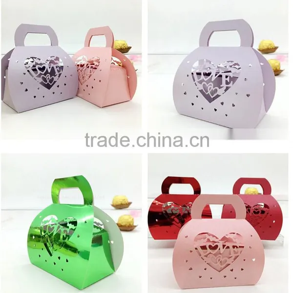 Lovely Wedding Favor Boxes With Handle photo-2