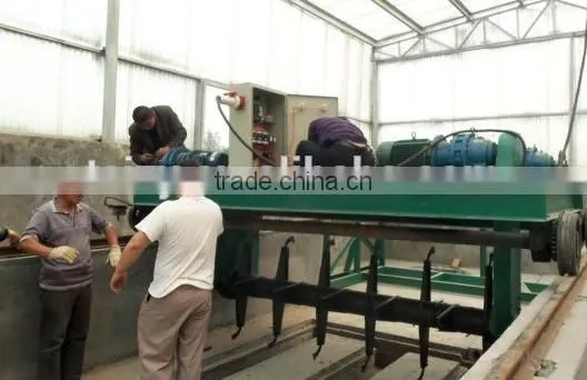 Best selling waste compost turning machine //0086-18703616536