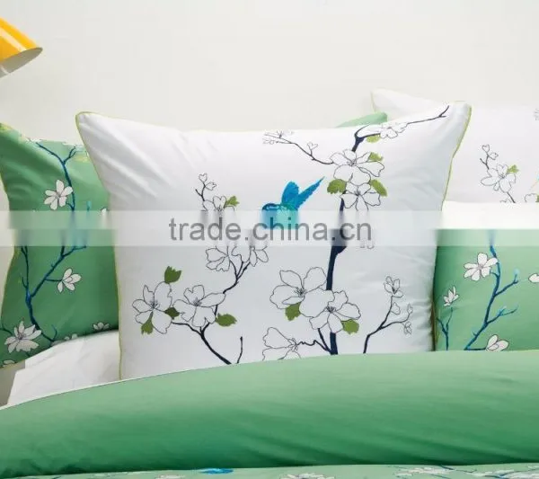 Printed and Embellished With Embroidered Birds Quilt Cover photo-4